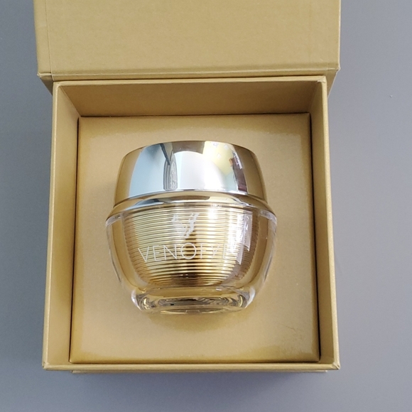 Venofye Royal Jelly Bee Eye Firming Cream - Picture 4 of 7